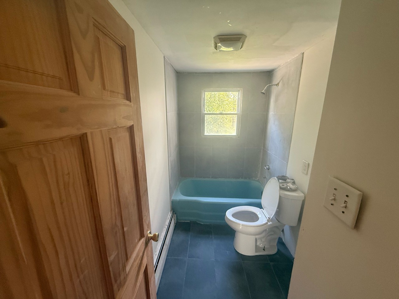 Approved bathroom photo for Floor 1 apartment
