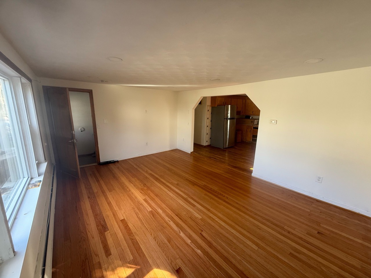 Approved living room photo for Floor 1 apartment