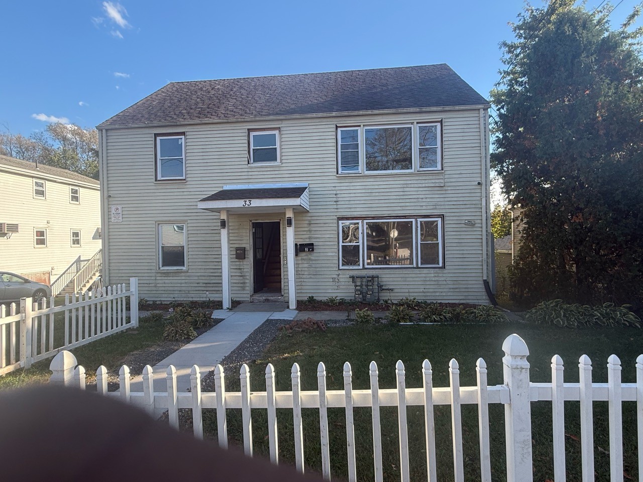 Property exterior · 33 Rutherford Street · view 3